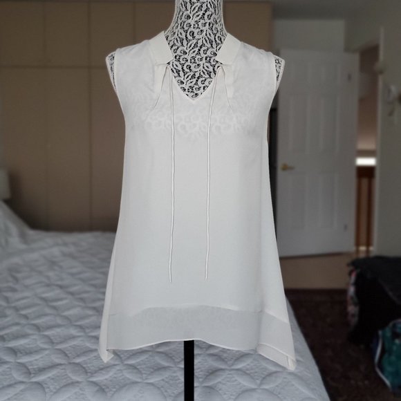 Off-white Sleeveless Top - Picture 1 of 7
